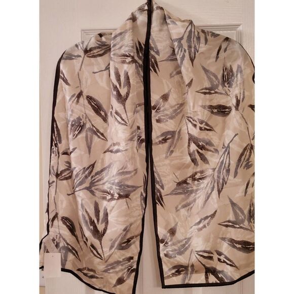 Perry Ellis Vintage SILK Rectangle Abstract Art Scarf. 57 inches long NWT - Picture 3 of 11